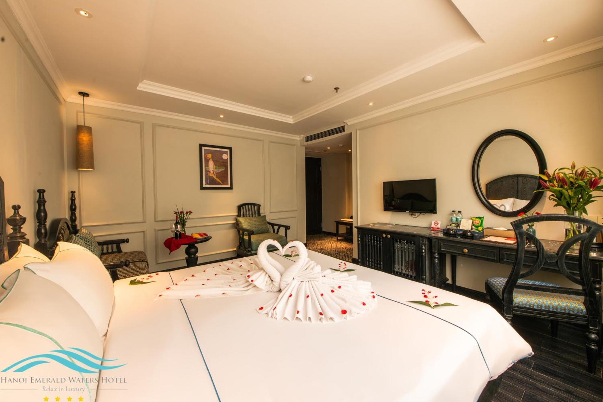 Hanoi Emerald Waters Hotel Valley Екстериор снимка