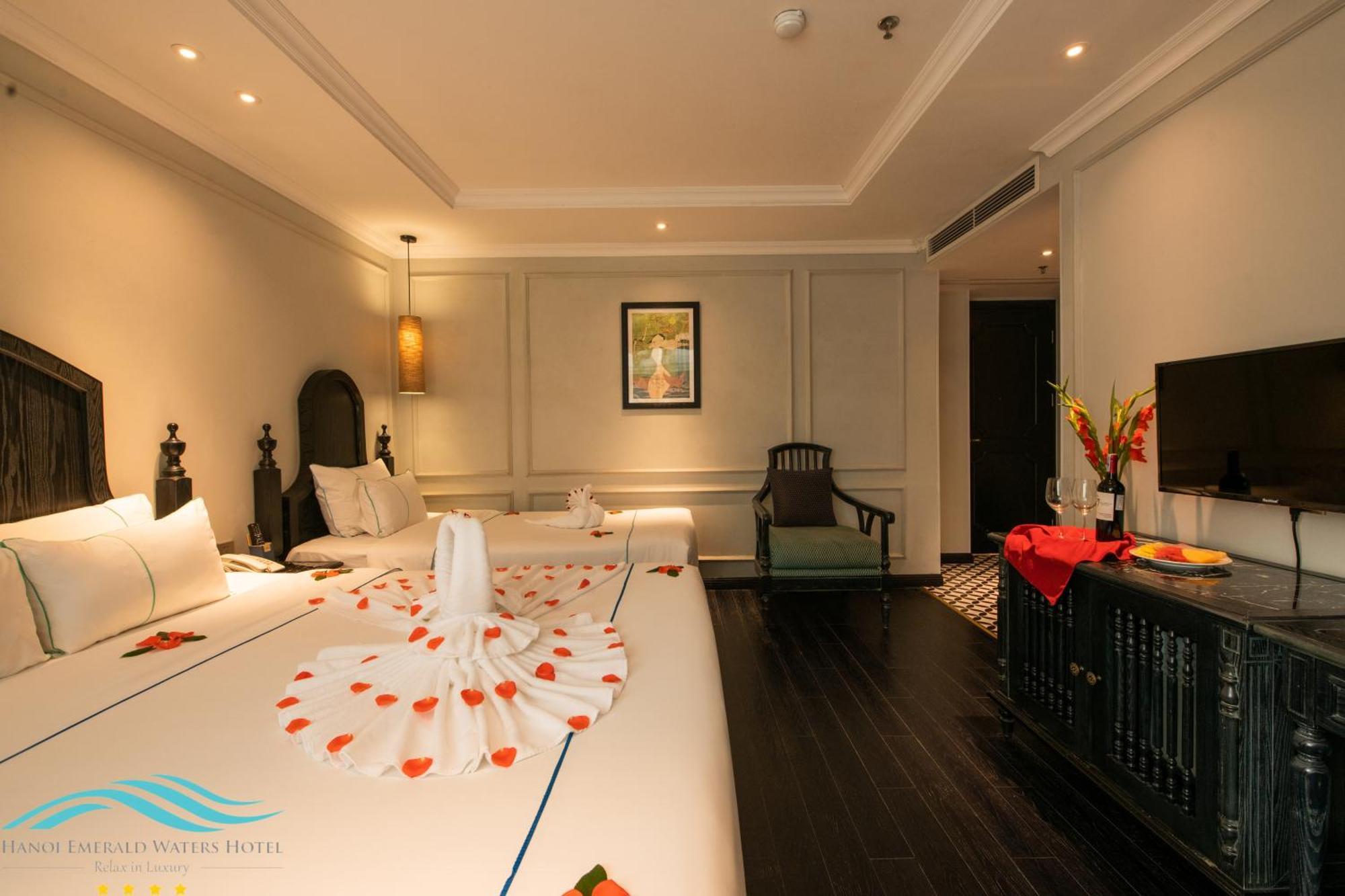 Hanoi Emerald Waters Hotel Valley Екстериор снимка