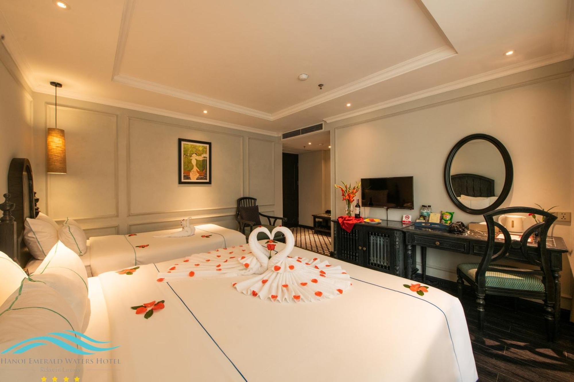 Hanoi Emerald Waters Hotel Valley Екстериор снимка