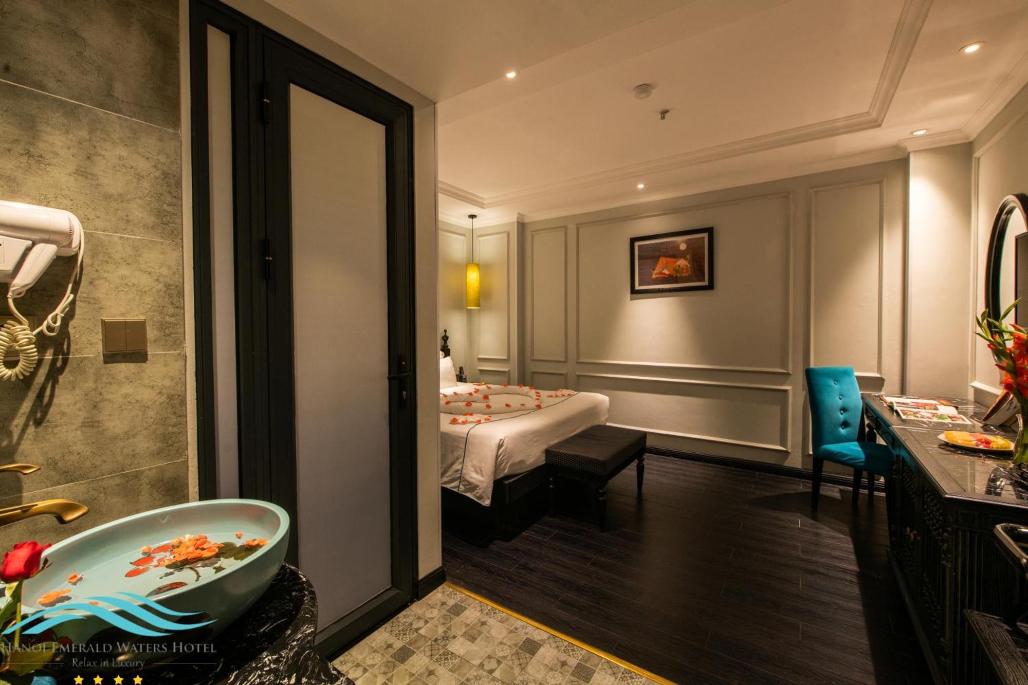 Hanoi Emerald Waters Hotel Valley Екстериор снимка