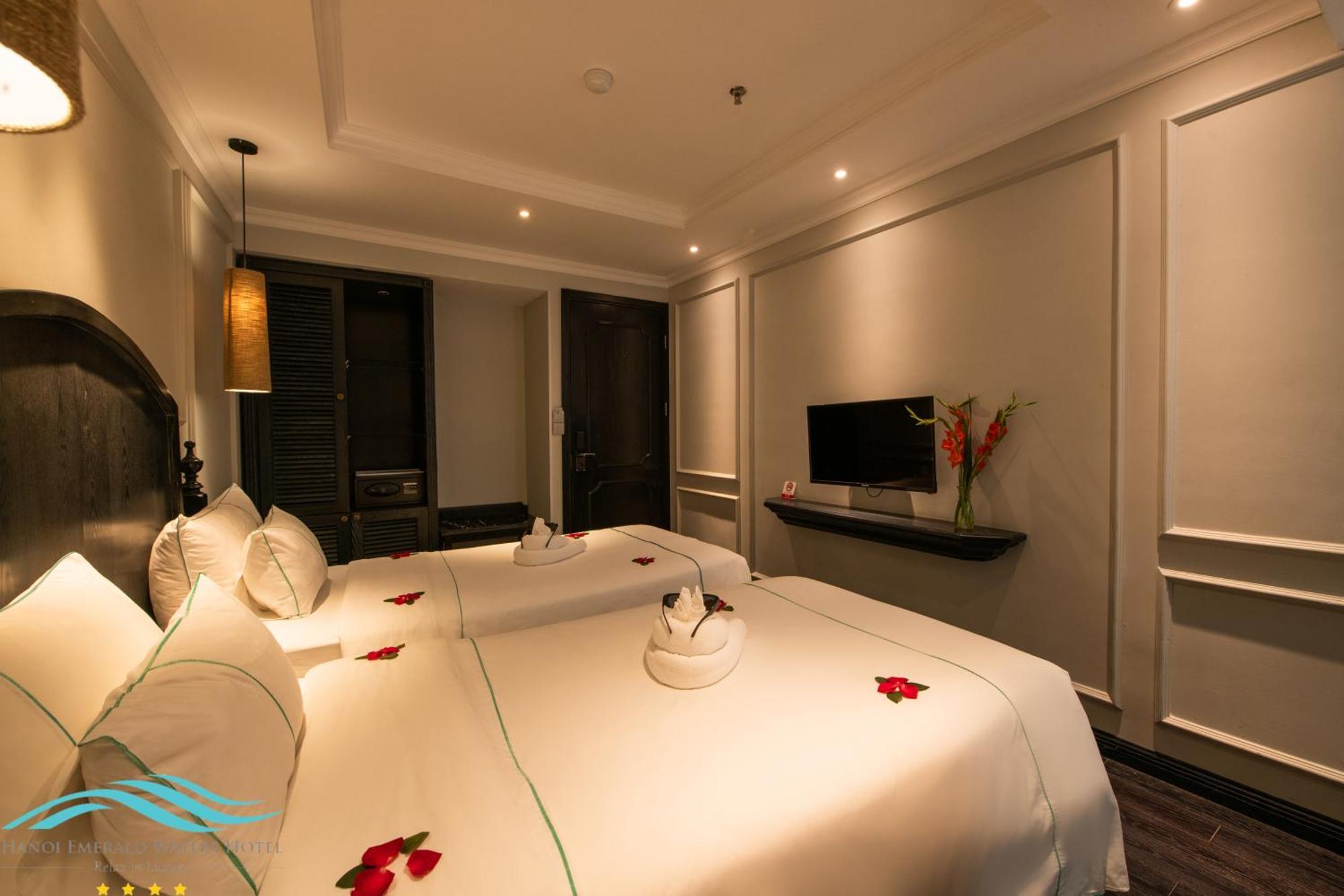 Hanoi Emerald Waters Hotel Valley Екстериор снимка
