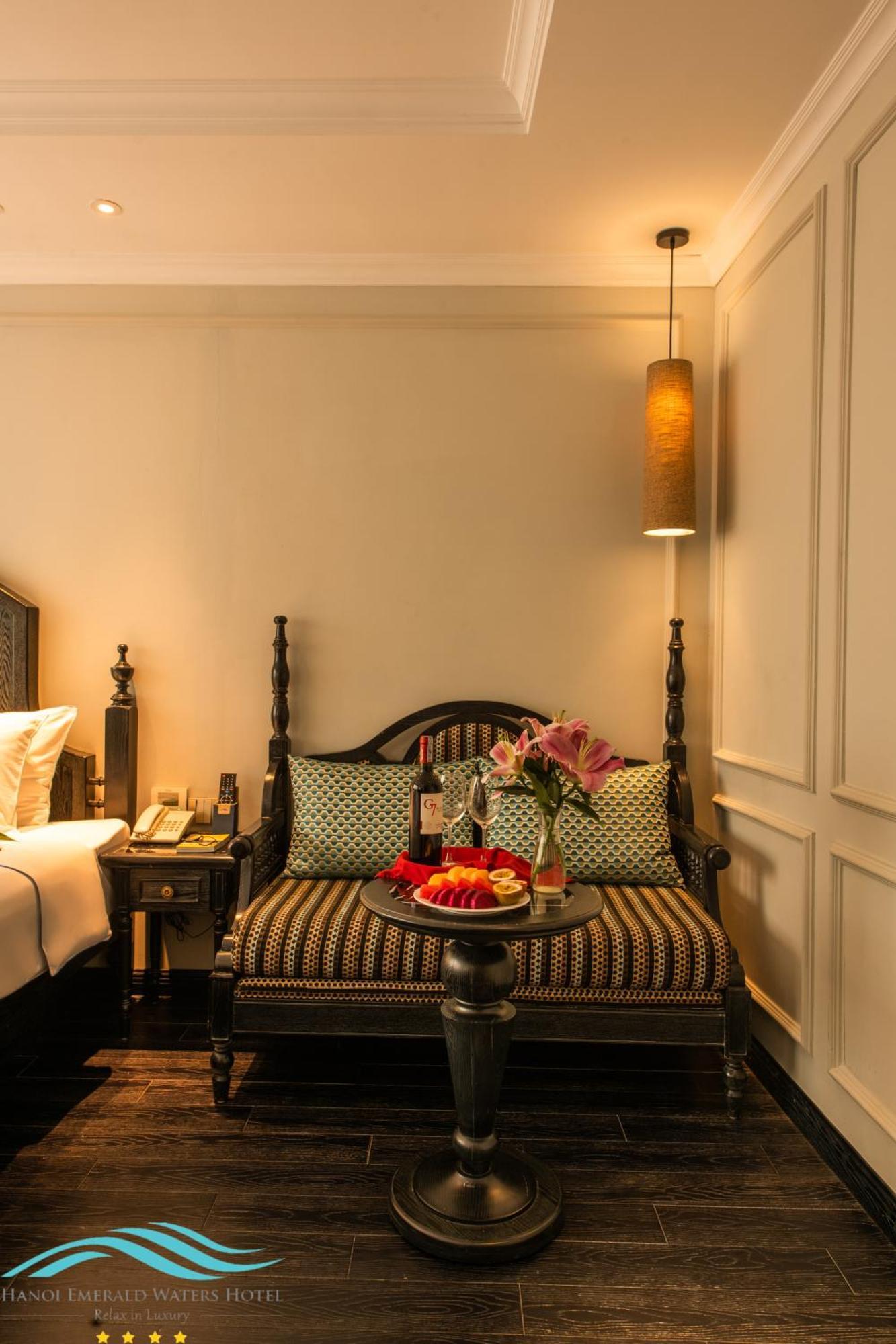 Hanoi Emerald Waters Hotel Valley Екстериор снимка